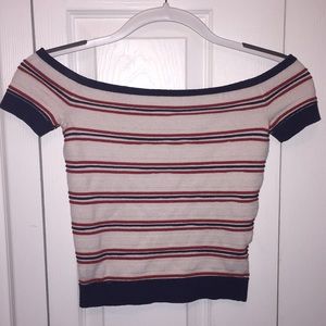 Res white and blue crop top